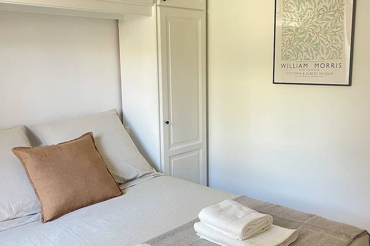 Gîte pour 4 personnes, avec jardin et terrasse dans Plage De L Anse De L Arene - 3