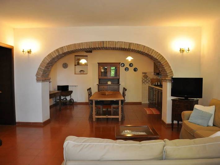 Agriturismo per 4 persone, con Giardino e Piscina a Acquapendente
