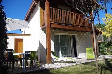 Location de vacances pour 6 personnes, avec balcon et jardin à Soustons