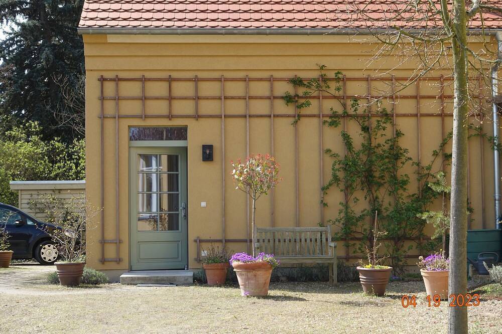 Ganze Wohnung, Gäste-/Ferien-Haus am Landhaus Arcadia - Landhaus Arcardia in Ketzin, Havelland