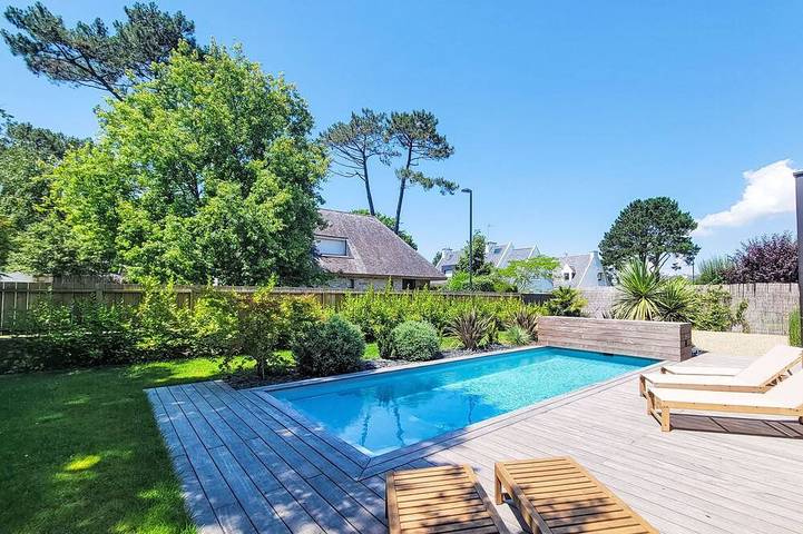 Ferienhaus für 10 Personen, mit Garten und Pool