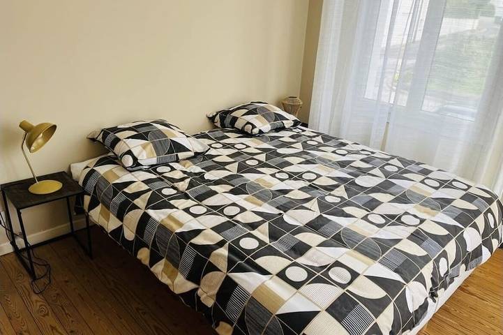 Maison Chaleureuse 6 Pers Wifi Jardin in Boulogne-sur-Mer, Boulogne-sur-Mer region