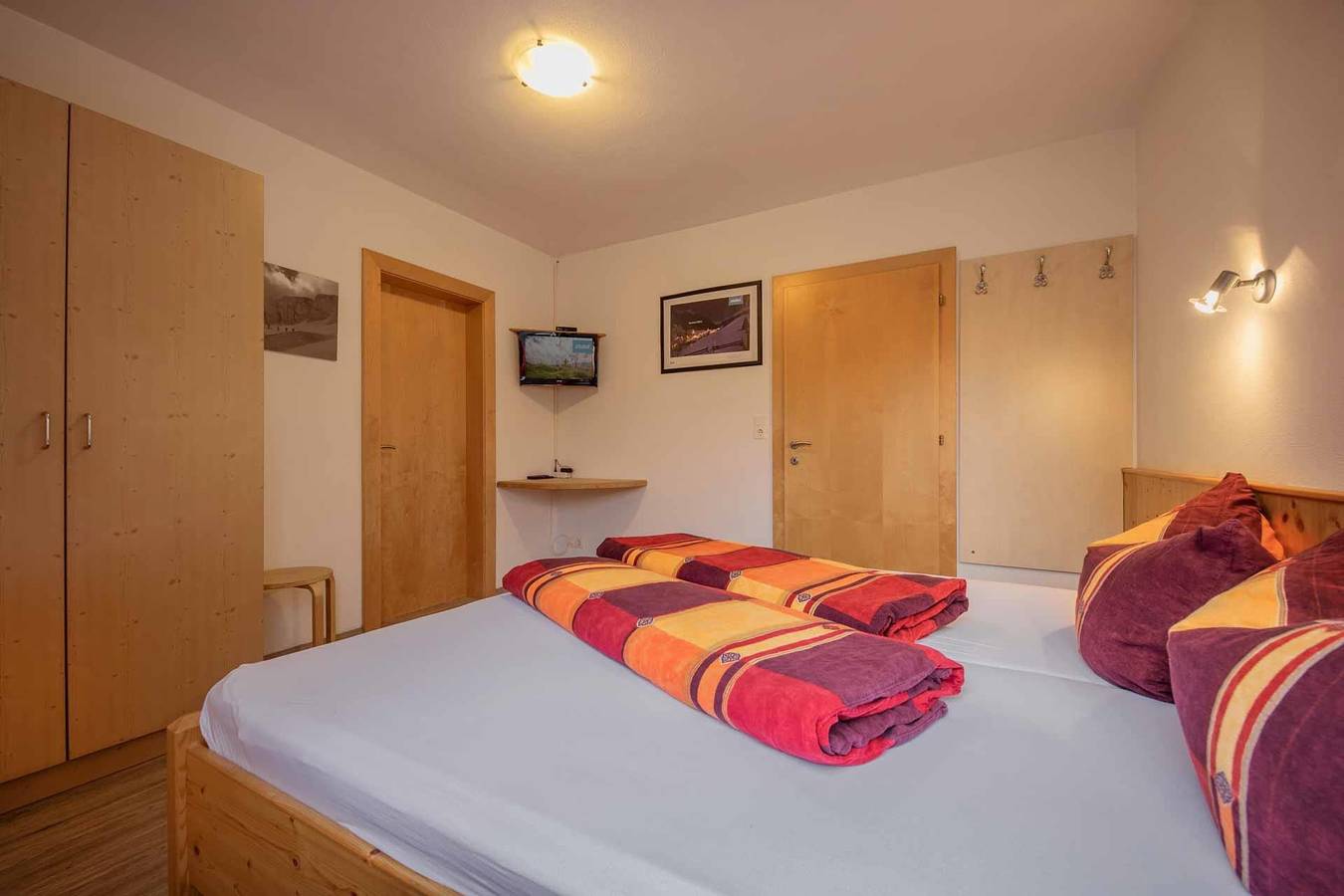 Ganze Ferienwohnung, Appartement/Fewo, Dusche oder Bad, Wc, 2 Schlafräu in Stubaier Alpen, Neustift im Stubaital