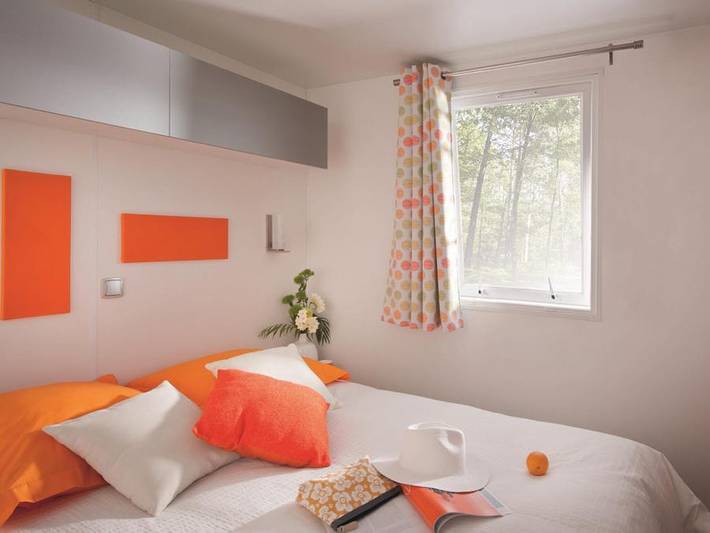 Flower Camping La Chênaie - Mobilhome 2 personnes - Confort 18m² 1 chambre + terrasse semi-couverte + Tv in Yport, Région du Havre
