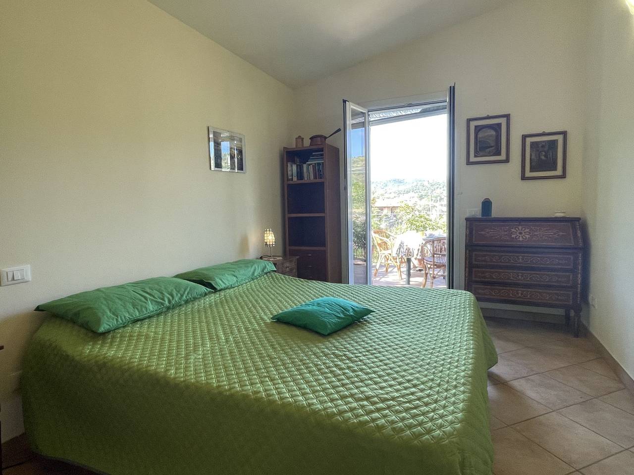 Casa dei Nonni (Imp425) in Imperia, Riviera di Ponente