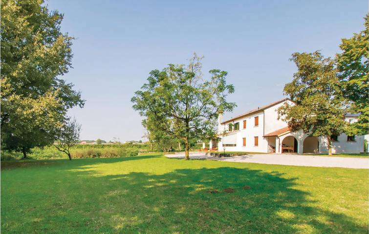 Appartamento con terrazza vicino a Silea e Fiume Sile in Silea, Parco Regionale del Fiume Sile