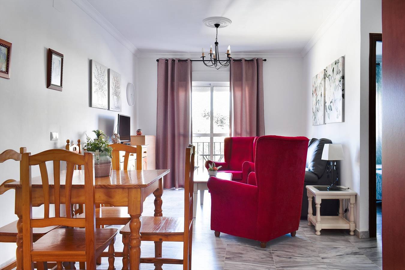 Maison de vacances 'Piso Saturno 1ºa Conil Rentals' avec balcon, Wi-Fi et climatisation in Conil de la Frontera, Costa de la Luz