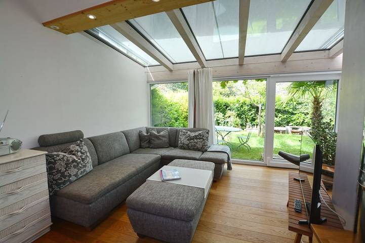 Ferienhaus für 4 Personen, mit Terrasse und Garten