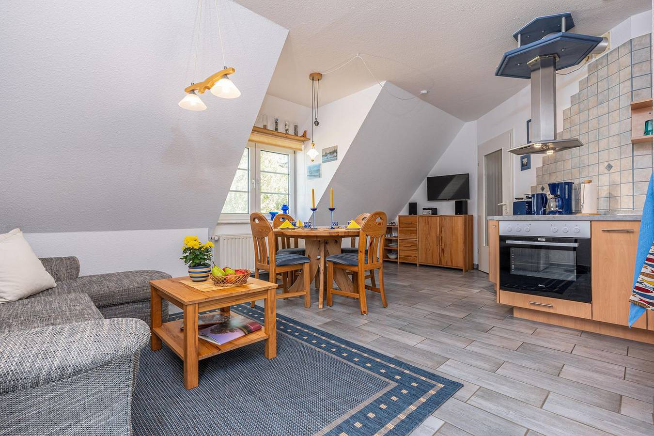 Entire apartment, Müggenburger Weg 35 "oben rechts" in Ostseebad Zingst, Zingst