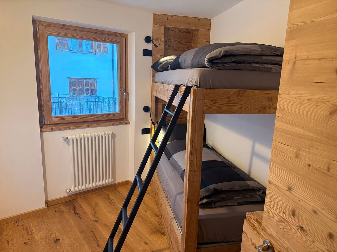 Appartamento intero, Appartamento 'Stella' con Vista Montagna, Terrazza Privata e Wi-Fi in Isolaccia, Valdidentro