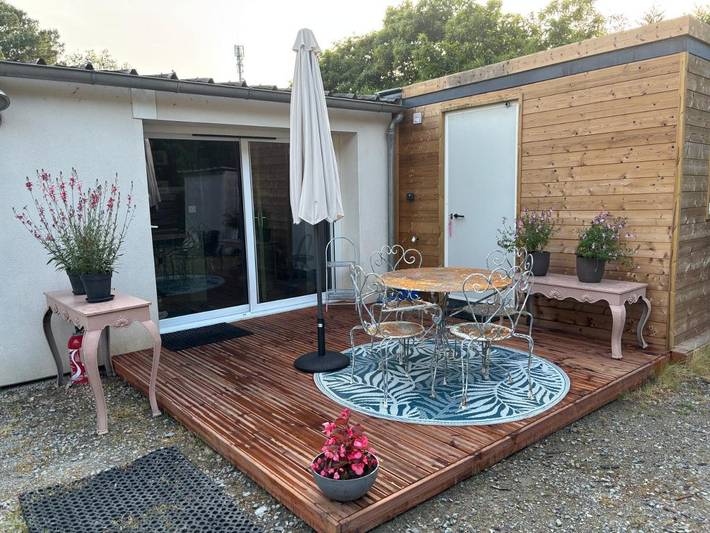 Location de vacances pour 8 personnes, avec Terrasse ainsi que Jardin et Vue dans Circuit des 24 Heures du Mans - 4