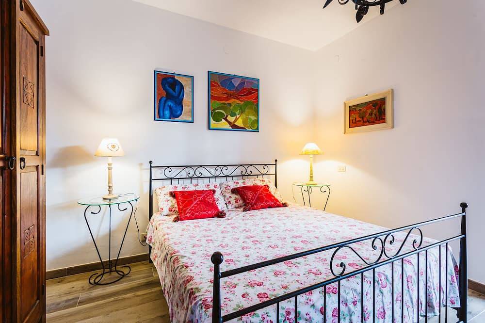 House 10 Minutes From The Sea, Rocks in Augusta (Sicily), Augusta (Municipality)