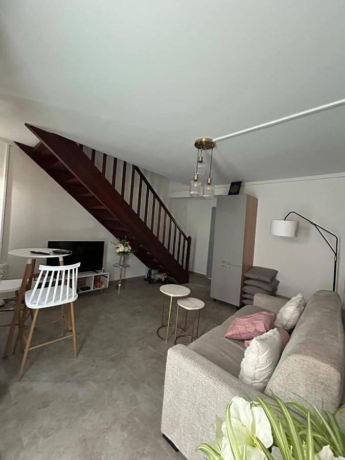 Gîte pour 3 personnes, avec terrasse dans la Ravine Blanche