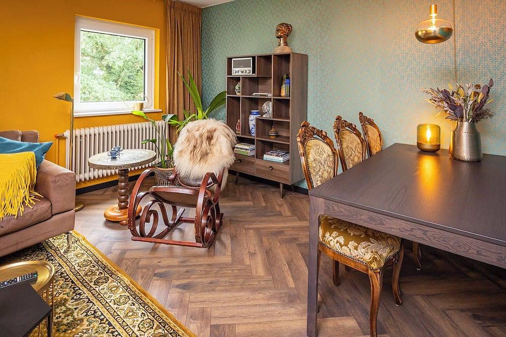 Ganze Wohnung, Find the boundary! Discovery in the Netherlands and Germany in Schloss Dankern, Haren (Ems)