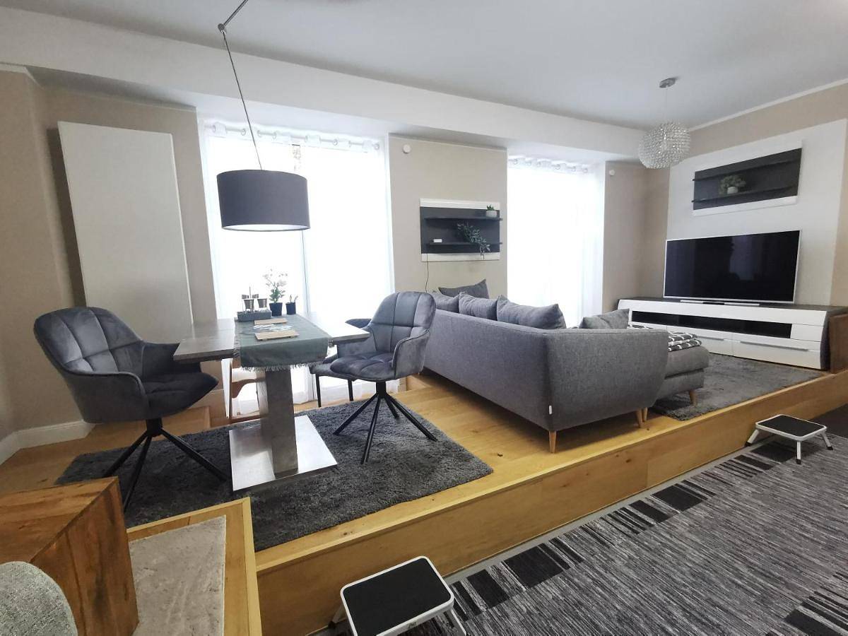 Ganze Wohnung, Apartment with Terrace in Bingen am Rhein, Landkreis Mainz-Bingen
