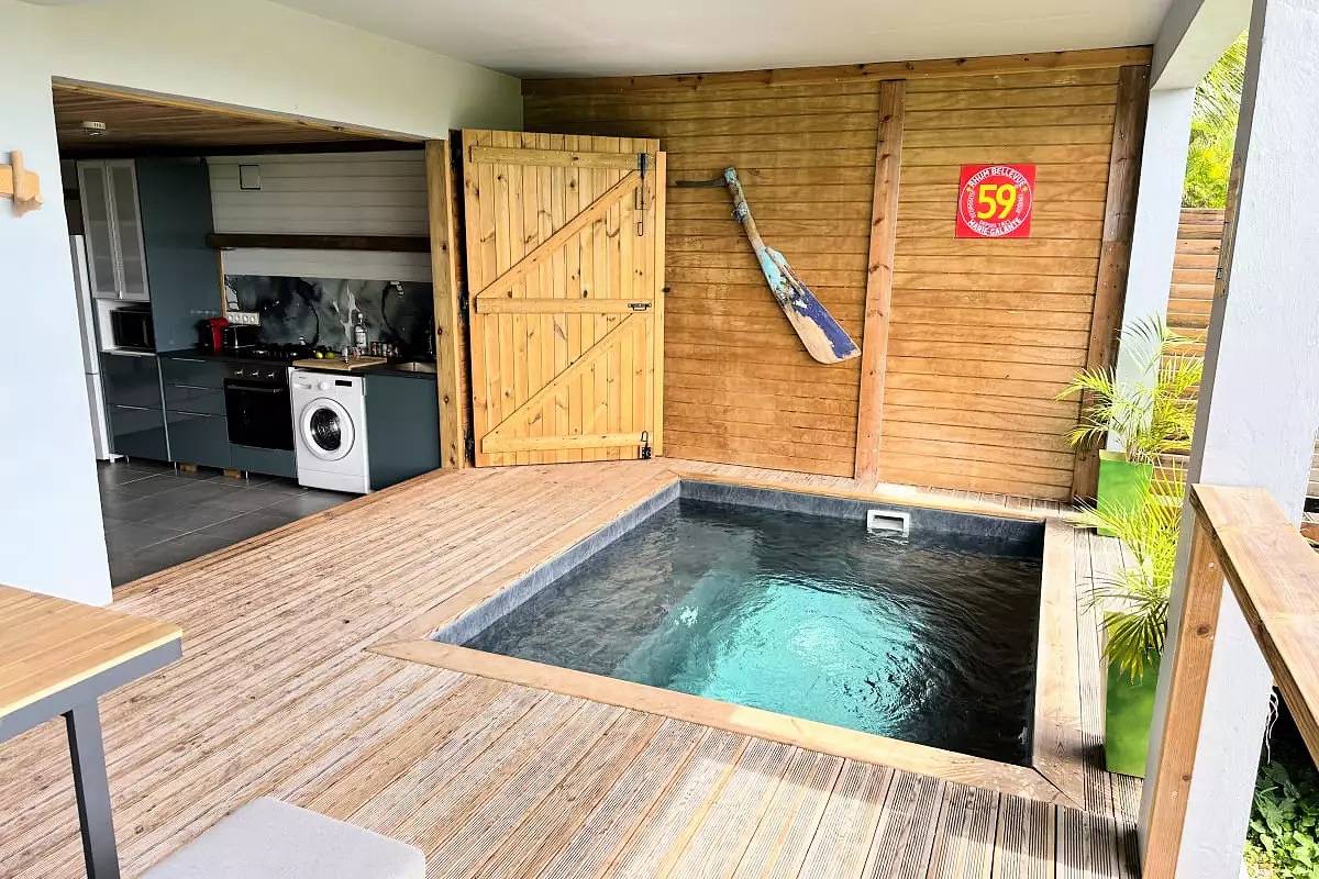 Mobil Home - Bungalow - Cottage for 4 People in Grand-Bourg, Guadeloupe (Caribbean)