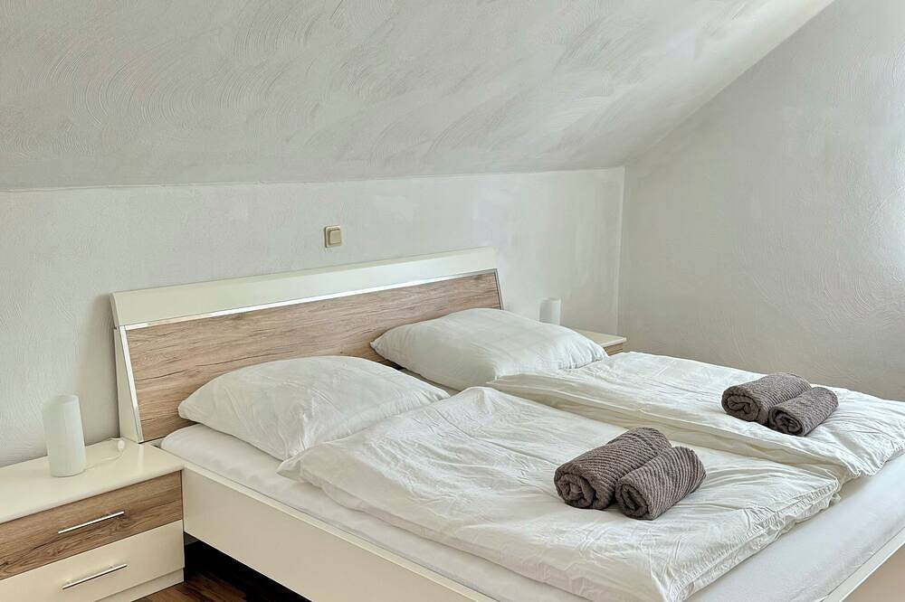 Ganze Wohnung, Gemütliche Ferienwohnung in Unmittelbarer Seenähe in Nohfelden, Bostalsee