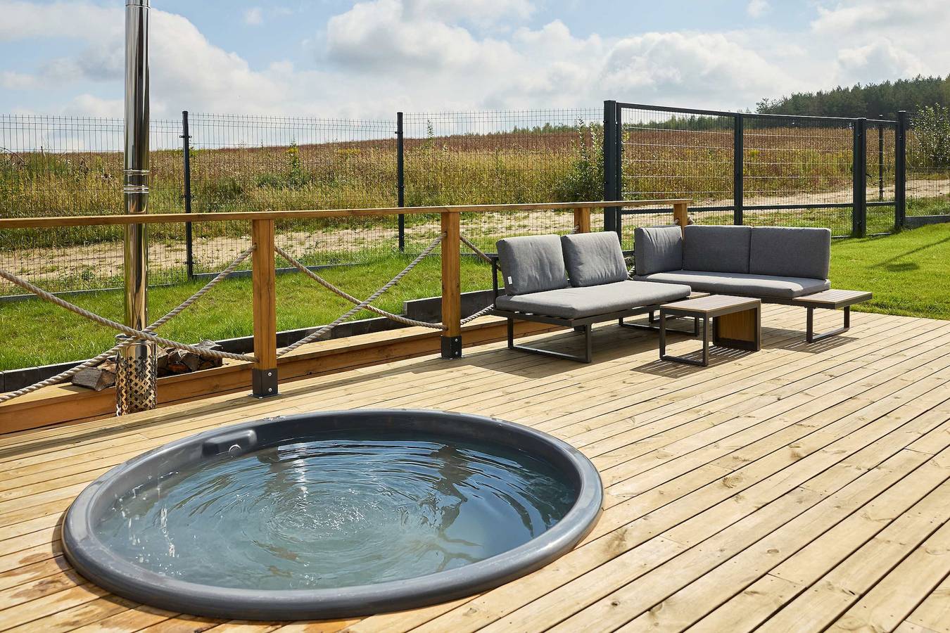 Rezydencja Wierzchlesie z basenem, jacuzzi i sauna in Podlachien