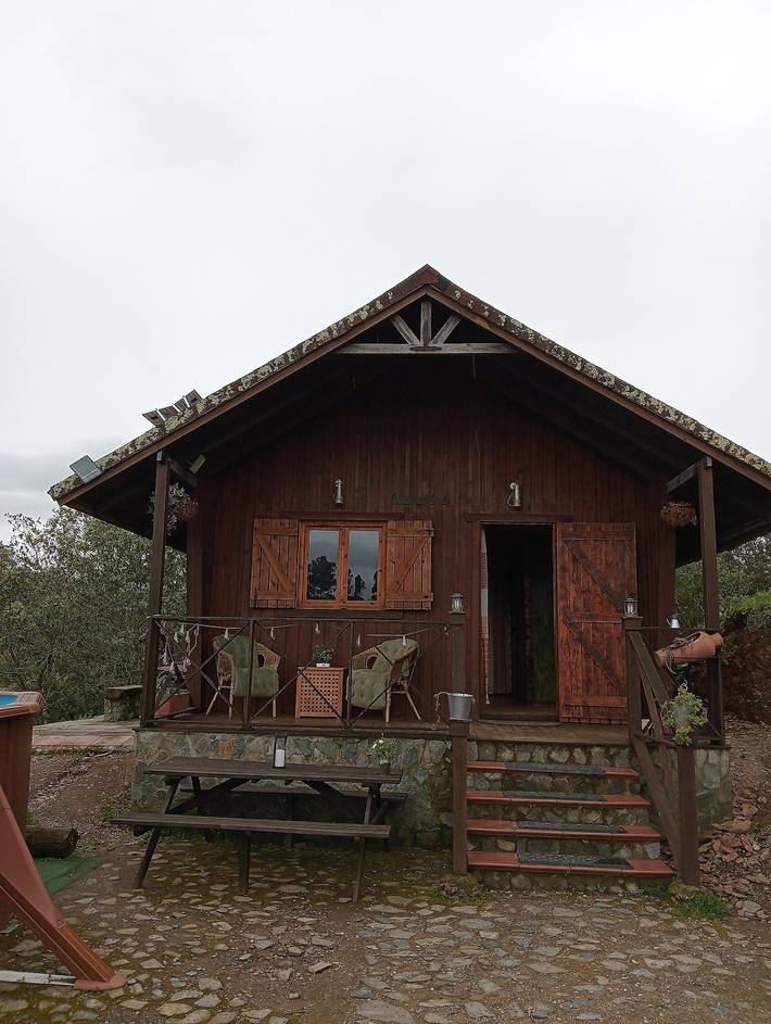 Cabaña de madera para 4 personas, con jardín, Se admiten mascotas en Sierra Norte de Sevilla - 4