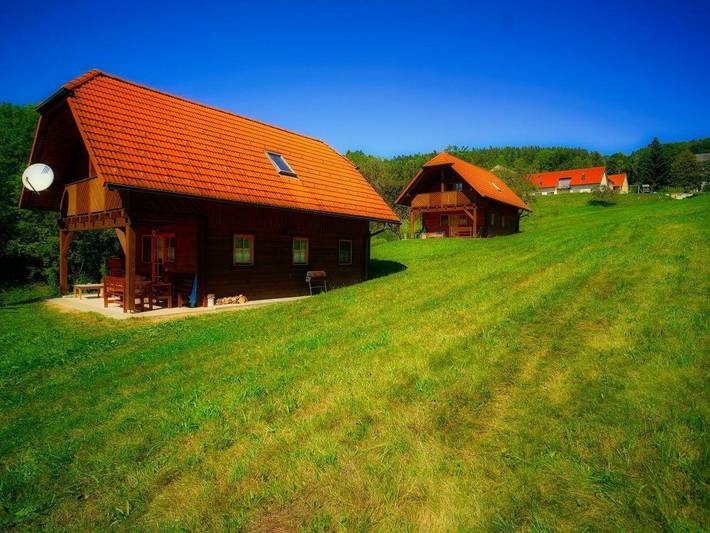 Ganze Ferienwohnung, Urlaub am Glatzl Bauernhof - Fewo Nr. 2 "Panorama" (1-3 Nächte) in Sankt Lorenzen am Wechsel, Steirerland