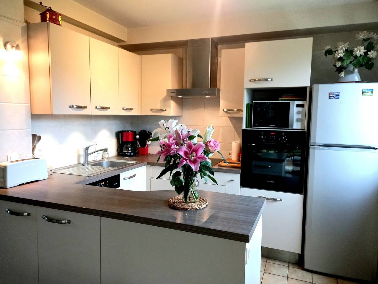Maison de Vacances 'Le Nid d'Émeraude' avec Terrasse Privée, Jardin Privé et Wi-Fi in Cancale, Baie du Mont-Saint-Michel