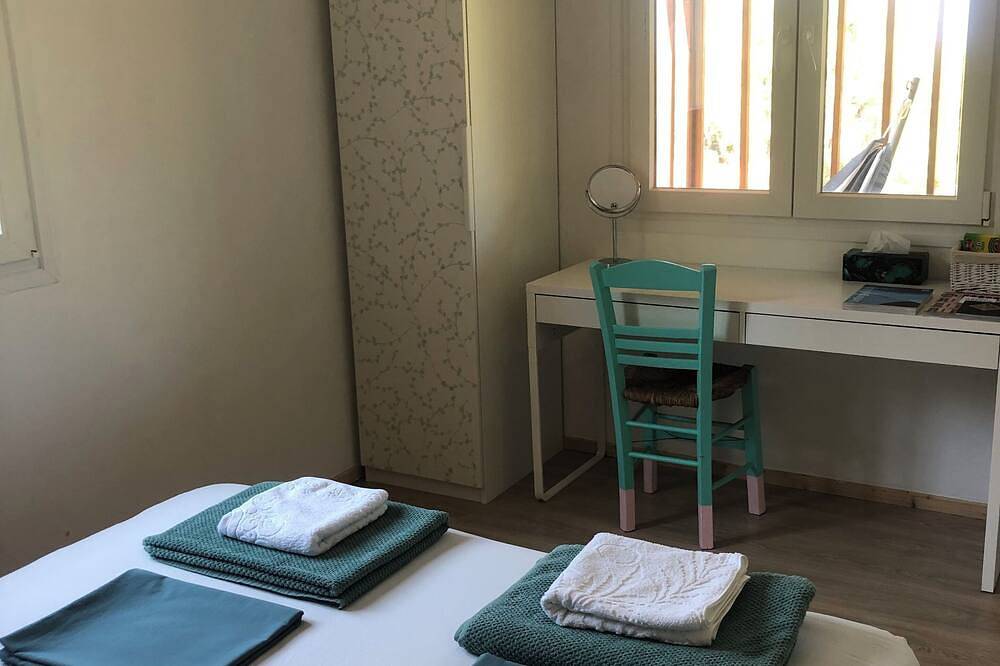 The Pinecabin, a sweet little house surrounded by pine trees and cute squirrels! in Vourvourou, Sithonia Halbinsel