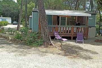 Mobil home pour 6 personnes à Sillans-la-Cascade