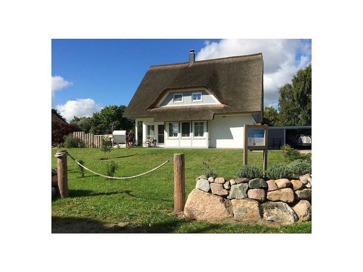 Ferienhaus für 6 Personen, mit Terrasse und Garten in Nationalpark Vorpommersche Boddenlandschaft