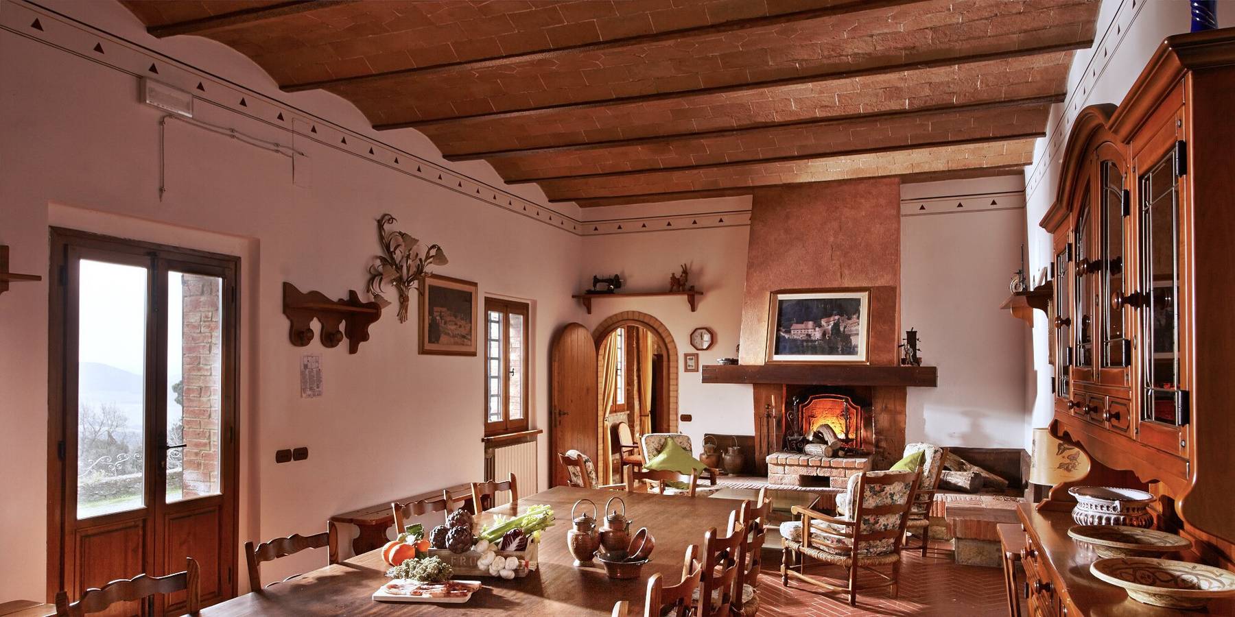 Entire apartment, Caccia - Spacious Apartment with Views of the Tuscan Hills in Il Castagno, Gambassi Terme