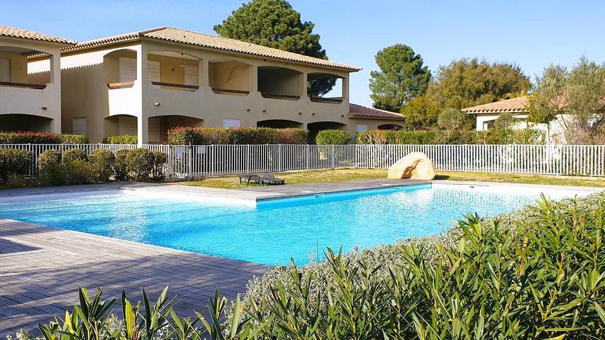 Appartement de vacances pour 4 personnes, avec piscine, adapté aux familles - 1