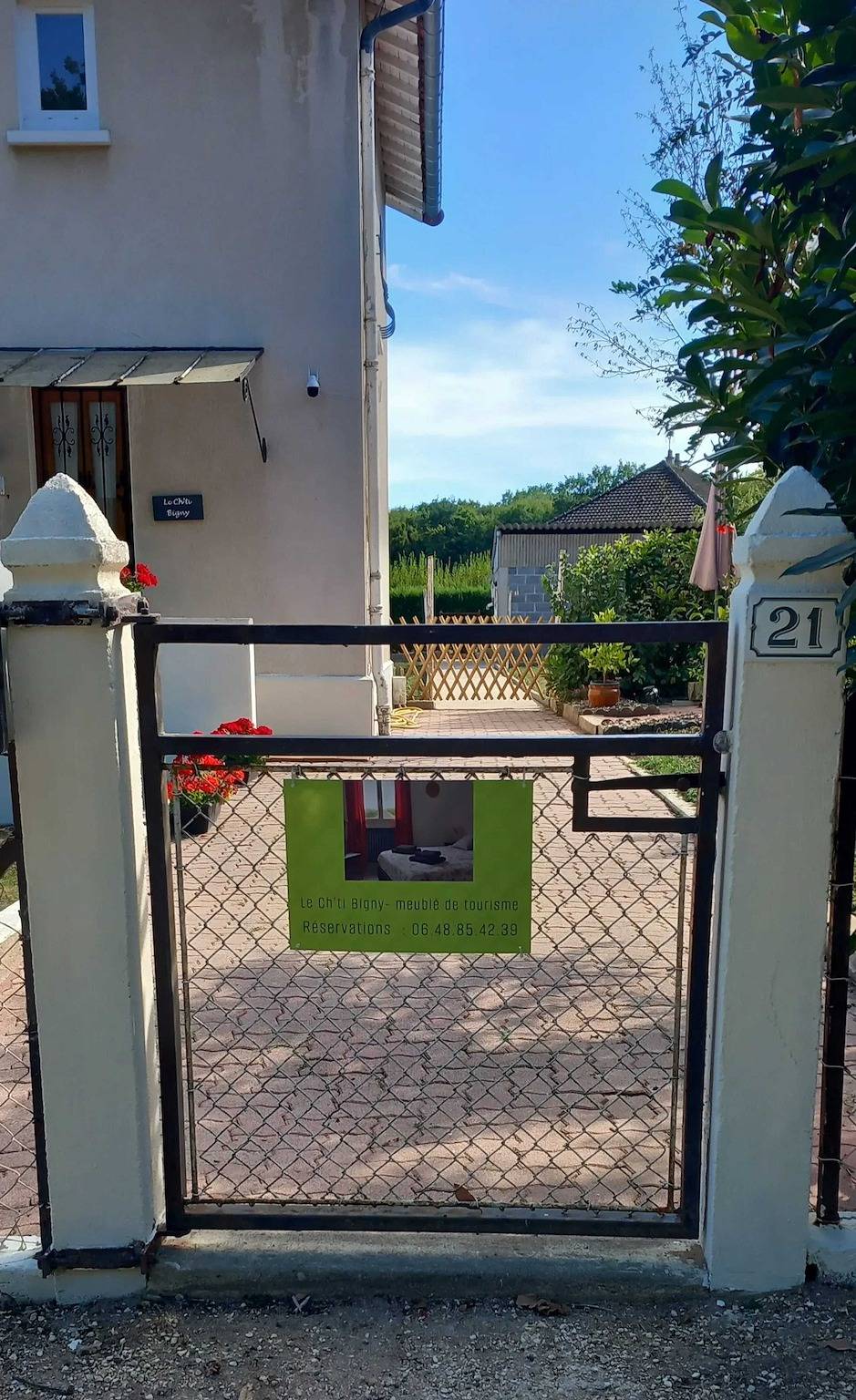 Maison Cosy avec Terrasse à Vallenay in Vallenay, Saint-Amand-Montrond