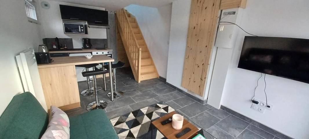 Gîte pour 2 personnes, avec vue et terrasse à Sainte-Hélène-du-Lac - 3