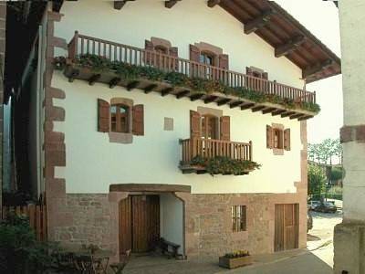 Apartamento de vacaciones para 9 personas, con jardín y vistas en Valle de Baztan - 2