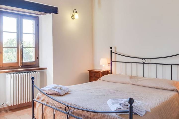 Location de vacances pour 3 personnes, avec piscine et jardin à Sant'Angelo in Vado - 4