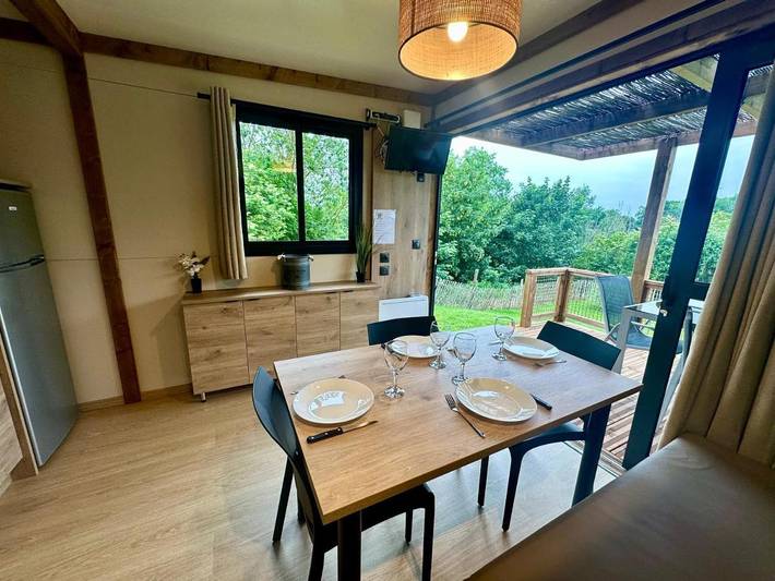 Gîte pour 4 personnes, avec terrasse ainsi que jardin et vue, animaux acceptés à Mons-Boubert - 4