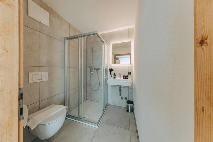Hotel für 4 Personen, mit Ausblick und Garten sowie Sauna, mit Haustier in Raggal - 4