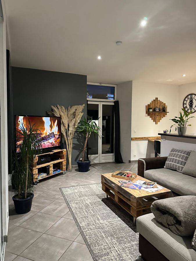 Gîte pour 2 personnes, avec jardin, animaux acceptés à Saint-Flour - 2