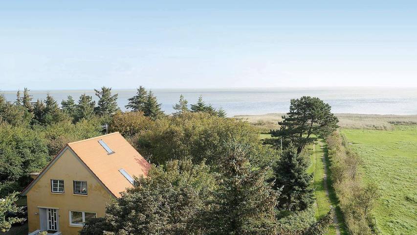Ferienhaus mit Meerblick für 11 Personen, mit Whirlpool und Terrasse auf Rømø