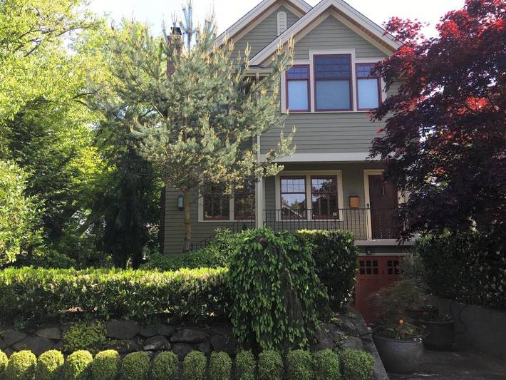 Villa för 12 Personer, med bubbelpool samt trädgård och pool, barnvänlig - 1