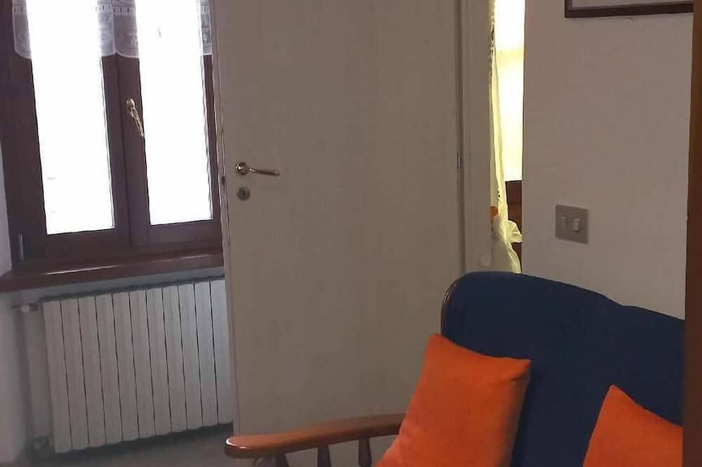 Entire apartment, Holiday apartment Feltre for 1 - 3 persons with 1 bedroom - Holiday apartment in Feltre, Cimonega Group