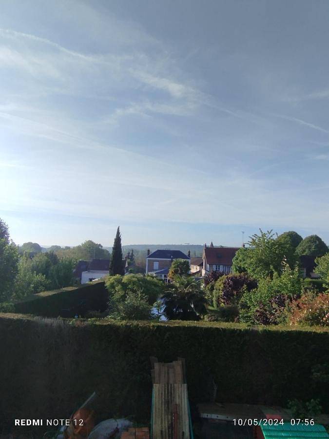 Gîte pour 4 personnes, avec terrasse à Lardy