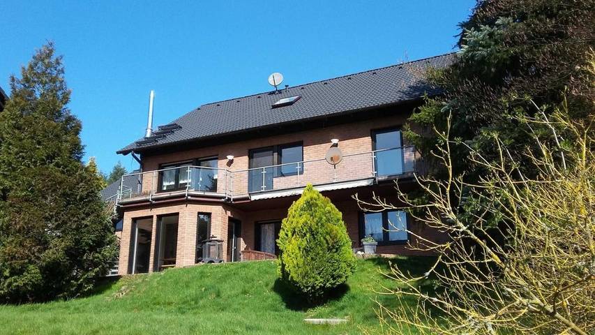 Ferienwohnung für 6 Personen, mit Sauna und Ausblick sowie Garten und Terrasse