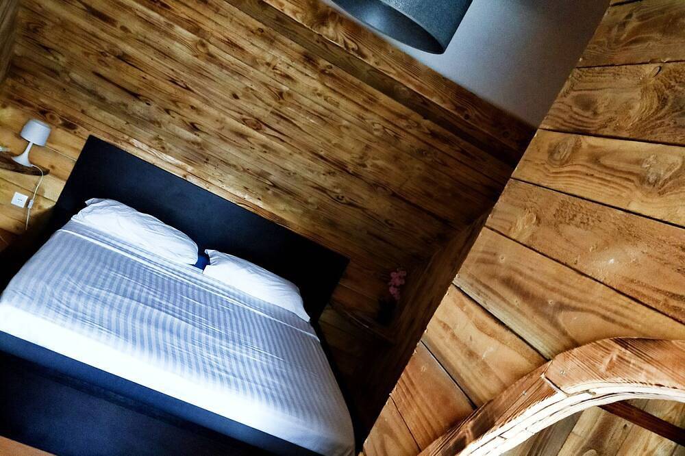 Grand Gîte Familiale au Coeur des Côtes Darmor in Ploumagoar, Guingamp Region