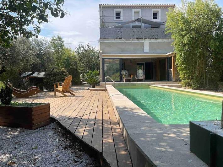 Location de vacances pour 4 personnes, avec piscine ainsi que jardin et jacuzzi à Servian - 4