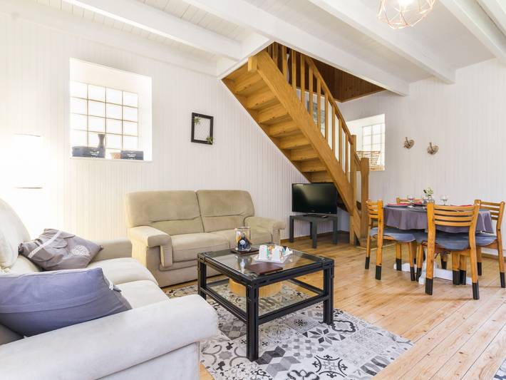 Gîte rénové avec jardin privé, proche de la Baule et Guérande, idéal pour 4 personnes. in Saint-Lyphard, Région de Saint-Nazaire