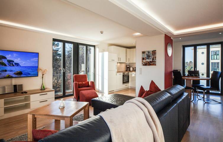 Geheel vakantieappartement, Appartement aan het strand met moderne voorzieningen - 600m van Strand Binz in Strand Prora, Binz