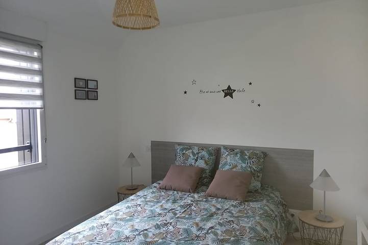 Gîte pour 4 personnes, avec balcon et jacuzzi dans Port Mer - 2