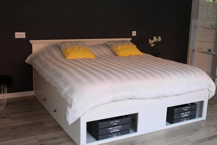 Chambre d’hôte pour 5 personnes, avec piscine ainsi que vue et terrasse dans le Pas-de-Calais - 3