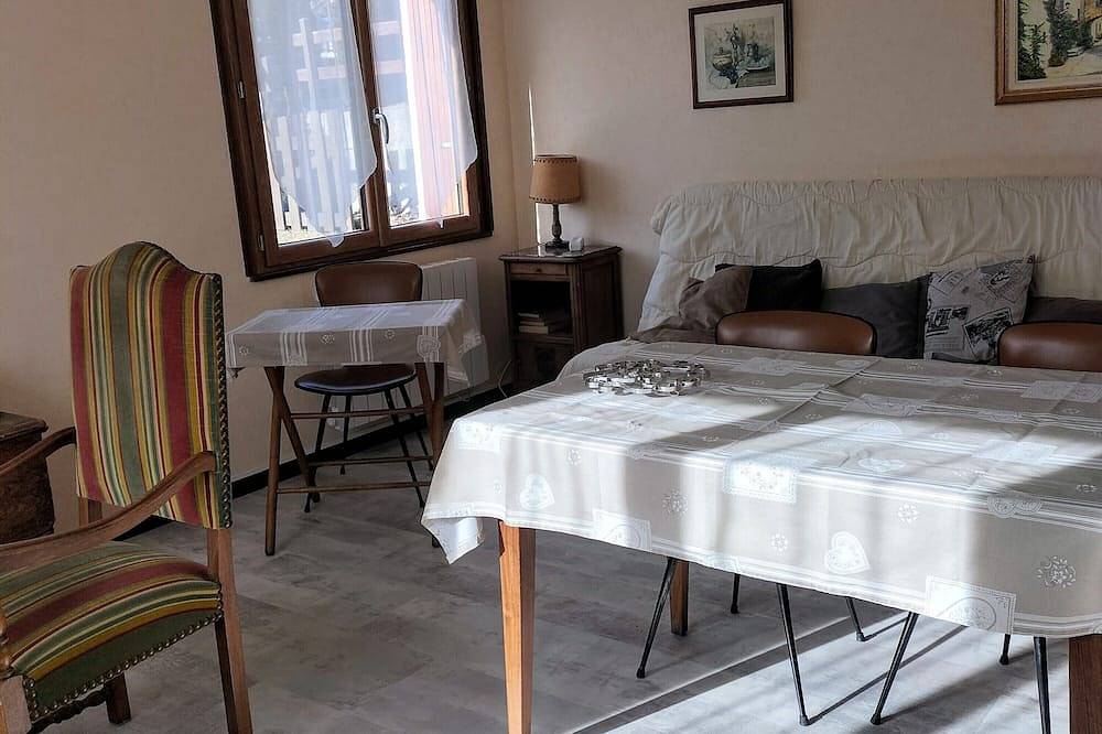 Geheel appartement, Huur Guillestre grond-van-chalet 4 pers, prachtig uitzicht op het zuiden in Guillestre, Briançon en omgeving