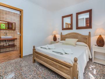 Landhaus in Torrent de la Vall d'en Marc, Pollença für 5 